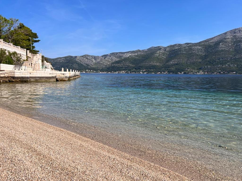 Villa Jade Apartments Front Row Sea View - Walk To Korcula Old Town Medvinjak Ngoại thất bức ảnh