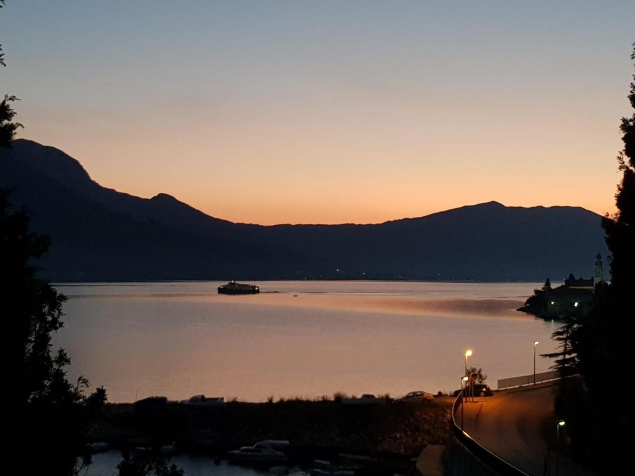 Villa Jade Apartments Front Row Sea View - Walk To Korcula Old Town Medvinjak Ngoại thất bức ảnh