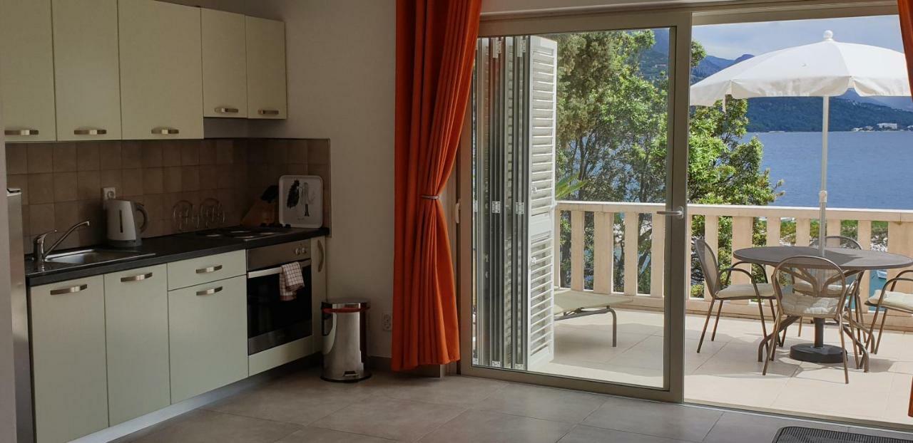 Villa Jade Apartments Front Row Sea View - Walk To Korcula Old Town Medvinjak Ngoại thất bức ảnh